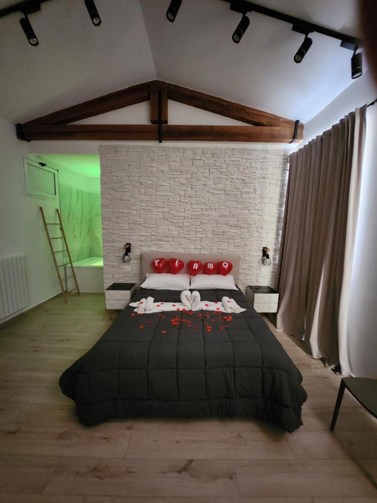 Mangano Suites Палермо Экстерьер фото